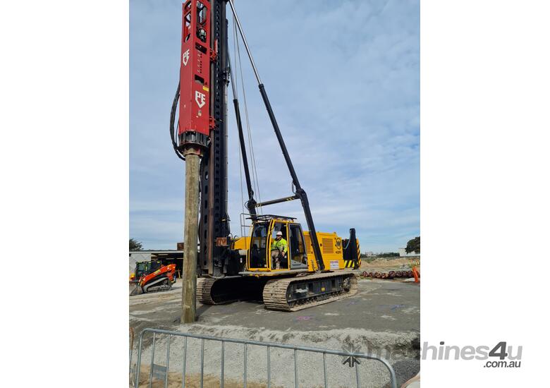 WOLTMAN 50PR PILING RIG with PVE 5/7NL Impact Hammer 