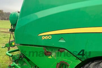 John Deere 960 Round Baler Hay/Forage Equip