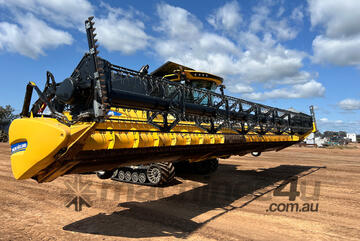 New Holland Varifeed12.5 Header Front Harvester/Header