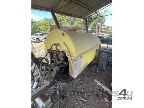 caption Tornado Sprayer