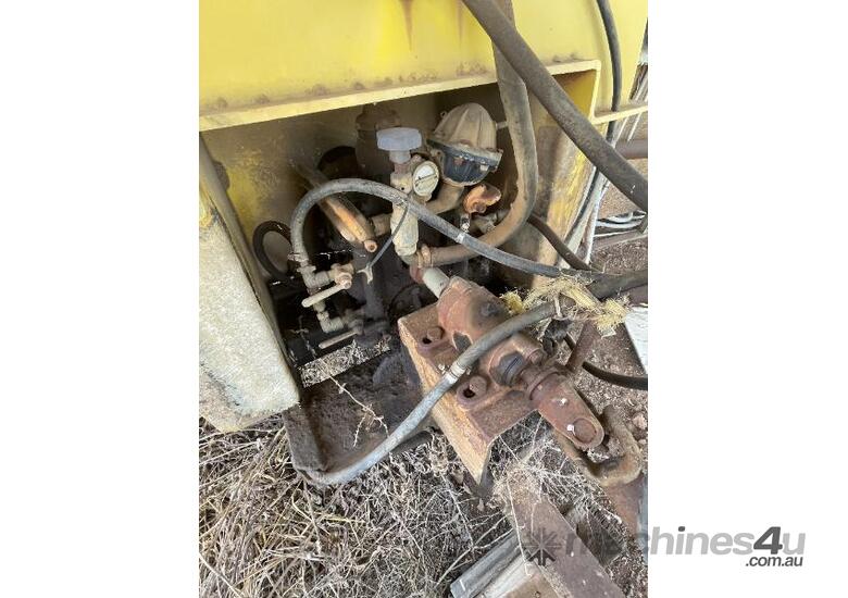 caption Tornado Sprayer