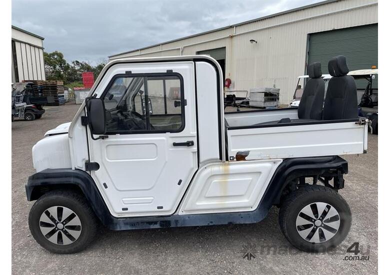 caption EMC Titan LT UTE
