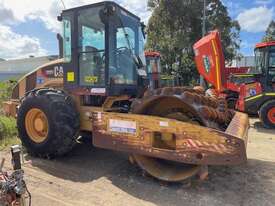 Caterpillar CP56 - picture19' - Click to enlarge