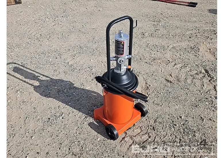 caption Unused Captok Grease Pump