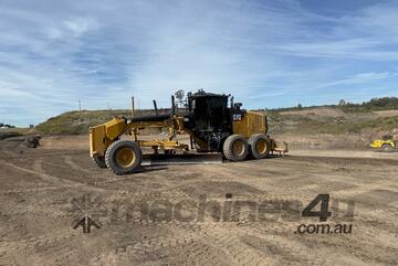 Caterpillar 2017   12M3
