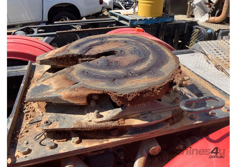 caption 2007 Freightliner Columbia CL112 6x4 Sleeper Cab Prime Mover