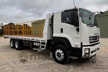 Isuzu   Tilt Tray