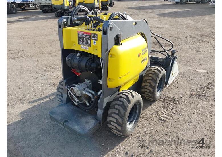 caption Wacker Neuson SM440-31W