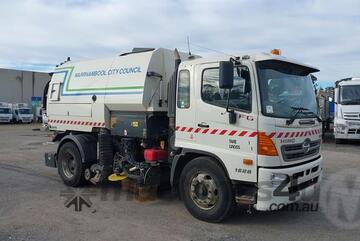 Hino   FG 1628 & Bucher VT651