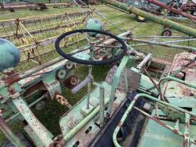 John Deere 215A Windrower - picture2' - Click to enlarge