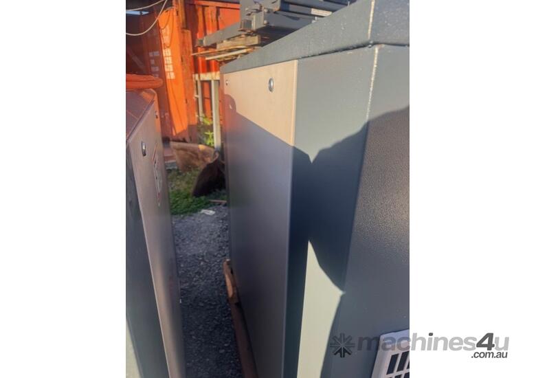 caption Fini MCi40 Screw Compressor