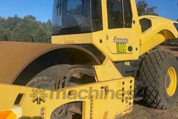 (9873) 2011 Bomag smooth drum roller (Dubbo, NSW)