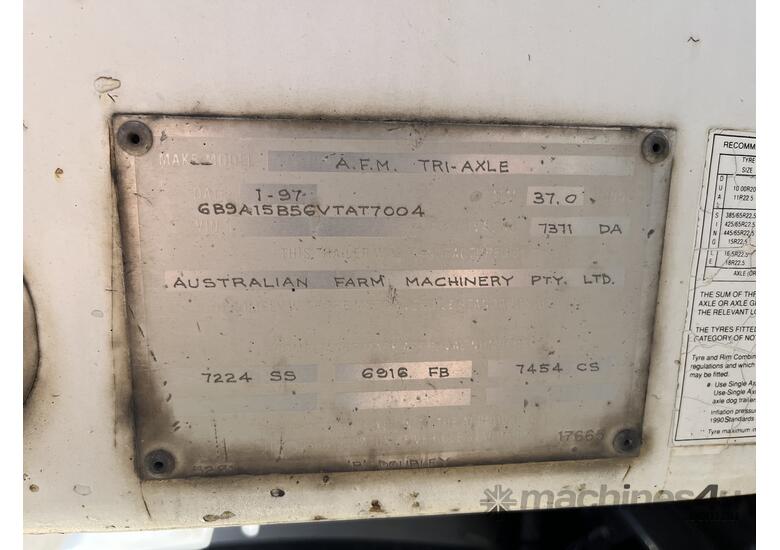 1997 Australian Farm Machinery Tri-Axle Curtainsider A Trailer