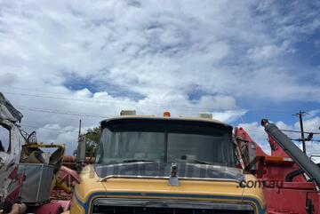 Mack 2003   CH Tipper