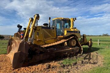Caterpillar D8T Dozer