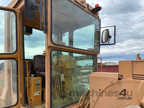 Komatsu GD313A Motor Grader