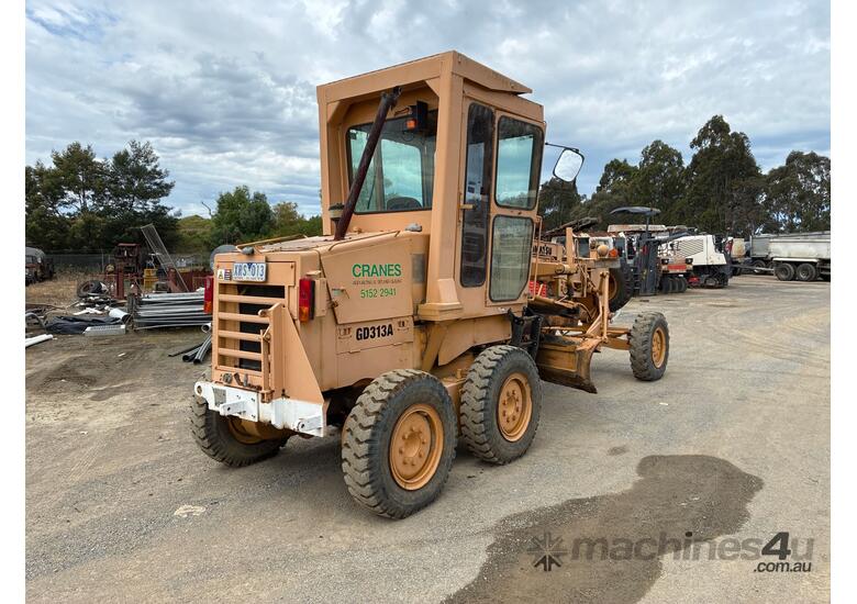 Komatsu GD313A Motor Grader
