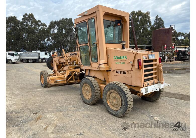 Komatsu GD313A Motor Grader