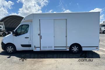 Renault 2018   X62 Van