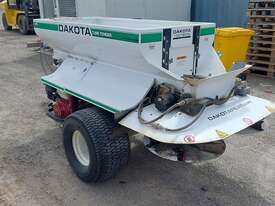 Dakota Turf Tender 410 - picture1' - Click to enlarge