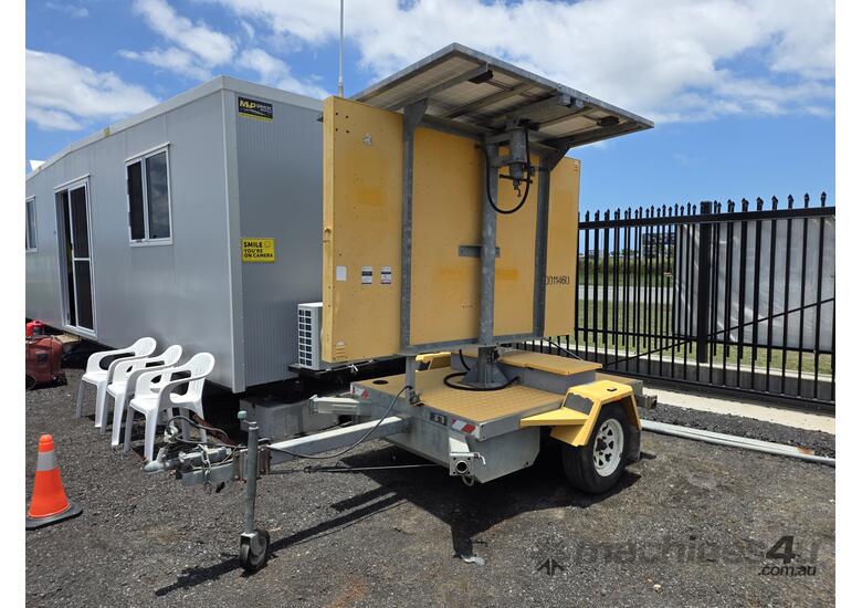 Unserviceable Sign Trailer