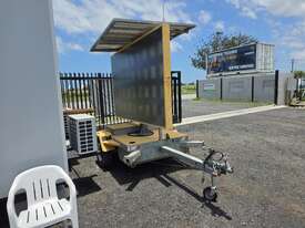 Unserviceable Sign Trailer - picture2' - Click to enlarge