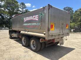 2009 Mitsubishi Fuso Fighter FN600 Tipper - picture2' - Click to enlarge