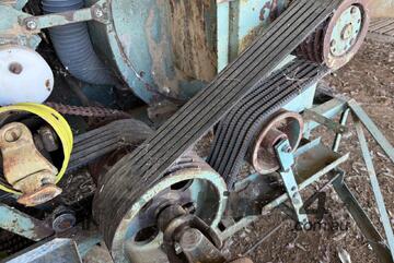 Horwood Bagshaw Clover Harvester #7