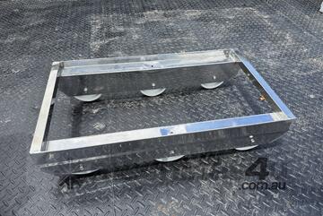 Trolley 6 wheel 710mm x 400mm Inside 660mm x 395mm