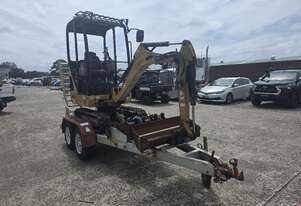 2015 Caterpillar 301.4C w/Trailer
