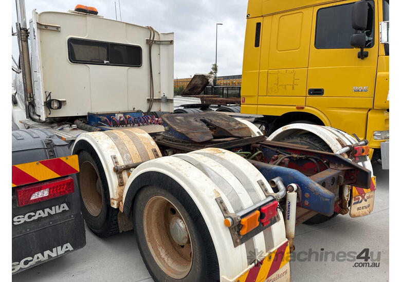 2001 Ford Sterling Prime Mover