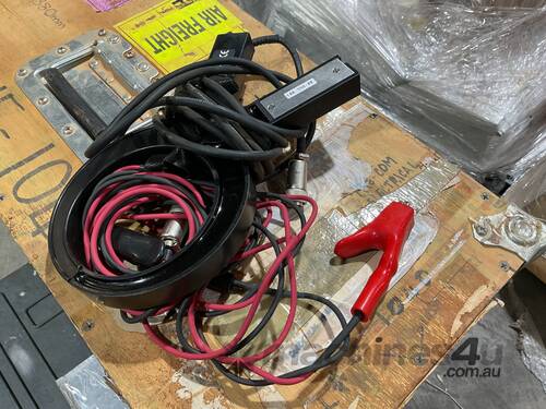 *UNRESERVED* RYCOM Instruments 8879 Professional-Grade Underground Cable & Pipe Locator System