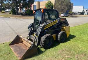 Skid Steer New Holland L218 2016 Bucket+back hoe attachment A/C Cab 2310hrs