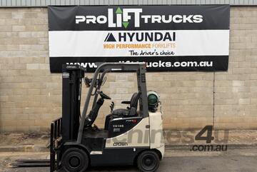 Crown 1800kg 3 Stage 4750mm Lift Height Forklift