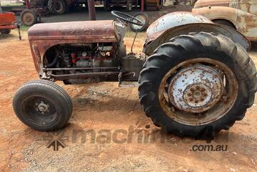Grey Fergie Tractor - TEA 20