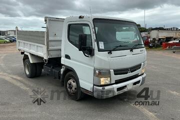 2013 Mitsubishi Canter 715 Tipper