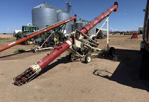 Farm King 1336 Grain Auger