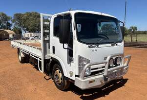 2009 Isuzu NH NQR 4x2 Crane Truck