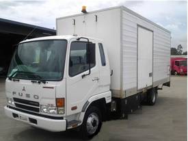 2006 MITSUBISHI FUSO FIGHTER Cab Chassis - picture0' - Click to enlarge