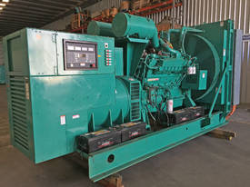 688kVA Cummins Enclosed Standby Generator - picture0' - Click to enlarge