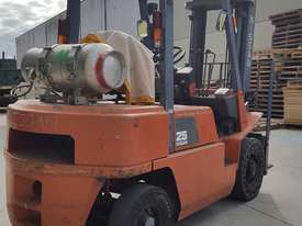 Forklift for Sale - picture0' - Click to enlarge