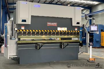 ADH Steelmaster 5 Axis 3200mm x 135Ton CNC Pressbrake Delem DA Touch Controller & Laser Guards