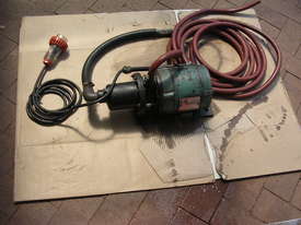 GMF MONO OIL SUCTION PUMP, 415 Volt - picture0' - Click to enlarge