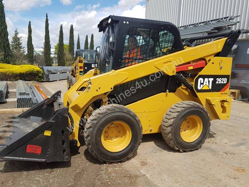 USED 2015 CAT 262D SKIDSTEER LOADER WITH LOW 1010 HOURS IN VERY GOOD CONDITION