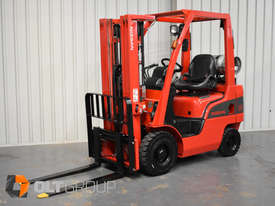 Nissan 1.8 Tonne Forklift P1F1A18DU 4.3m Lift Container Mast with Sideshift - picture0' - Click to enlarge