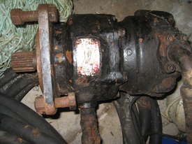 Hydraulic Equipment - picture2' - Click to enlarge