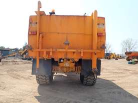 Volvo A20C 4x4 Water Truck - picture1' - Click to enlarge