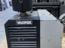 C114762 Reitschle Thomas VC100 VacFox Vacuum Pump  - picture0' - Click to enlarge