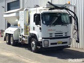2012 Isuzu FVY1400 - picture0' - Click to enlarge