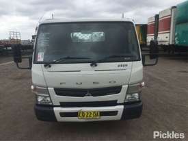 2014 Mitsubishi Canter FE 515 - picture1' - Click to enlarge